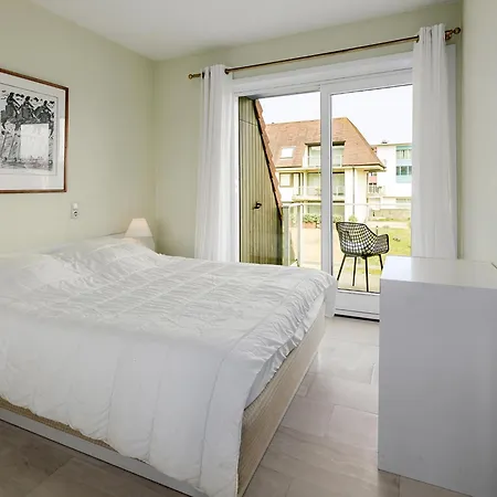 Διαμέρισμα Eden Beachvii, B71g